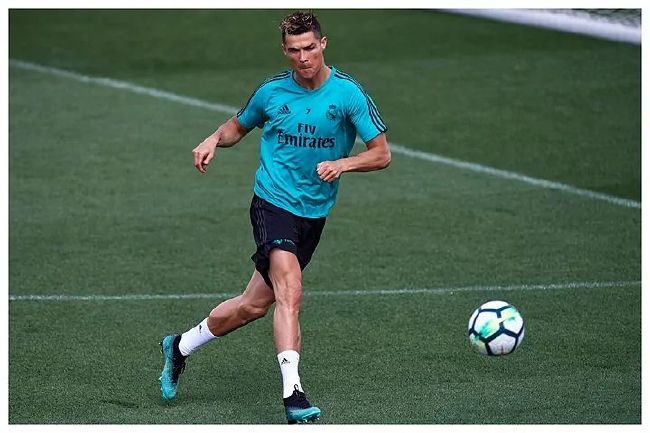 《唐人街探案3》日票房收4346万，累计票房截 唐人街虽小，五脏俱全！